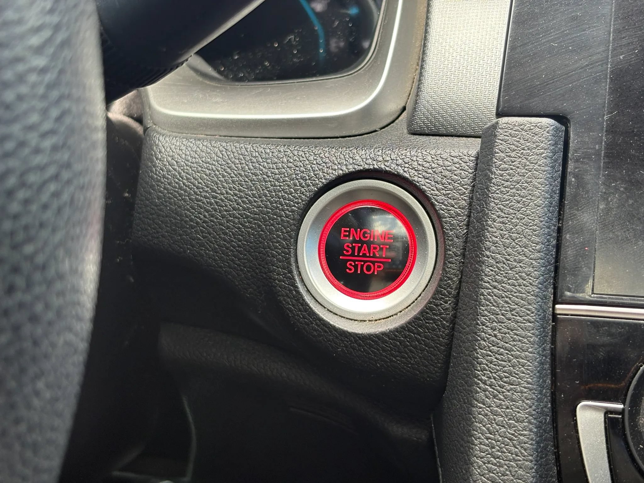 Used 2018 Honda Civic EX image 17