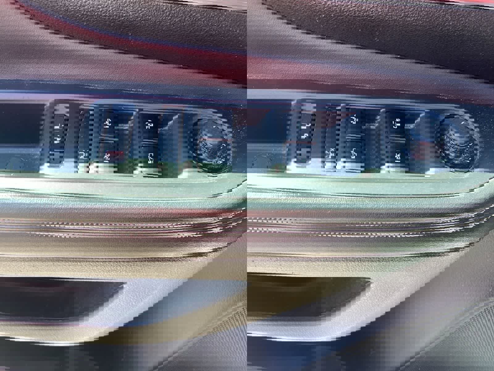 Used 2013 Buick Encore AWD image 14