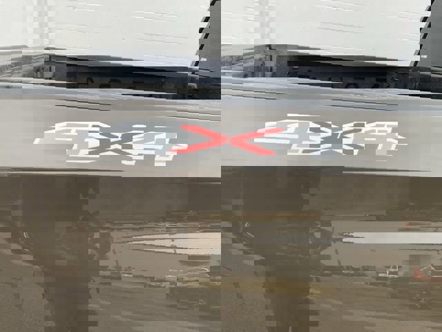 Used 2023 Chevrolet Silverado 1500 LT image 12