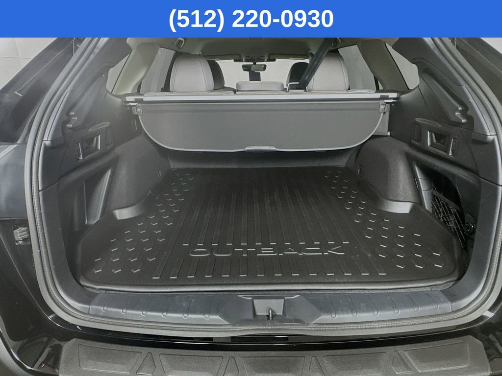 Used 2025 Subaru Outback Premium image 30