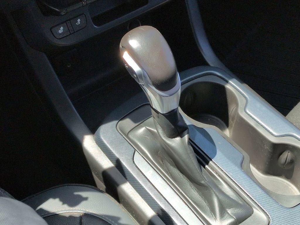Used 2020 Chevrolet Colorado Z71 AWD/4WD image 16