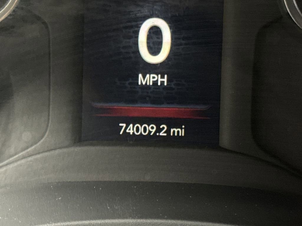 Used 2024 RAM 3500 Big Horn image 13