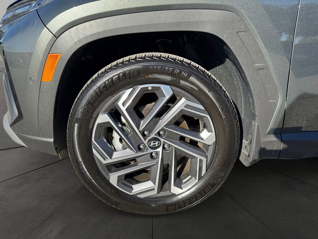 Certified 2025 Hyundai Tucson Limited image 14