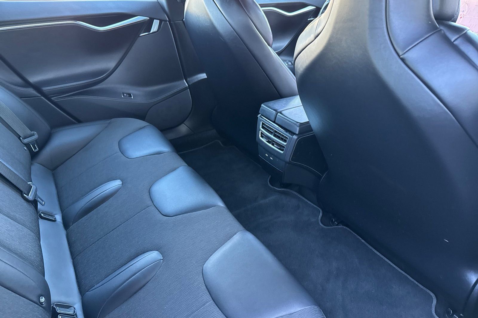 Used 2017 Tesla Model S 75 image 18