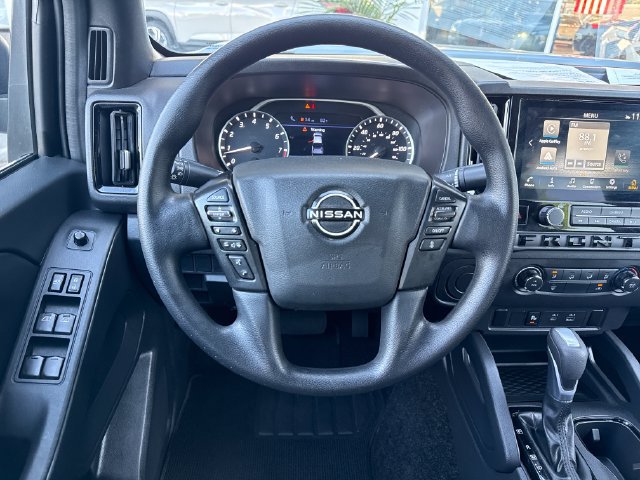 Used 2026 Nissan Frontier SV w/ Tow Package RWD image 15