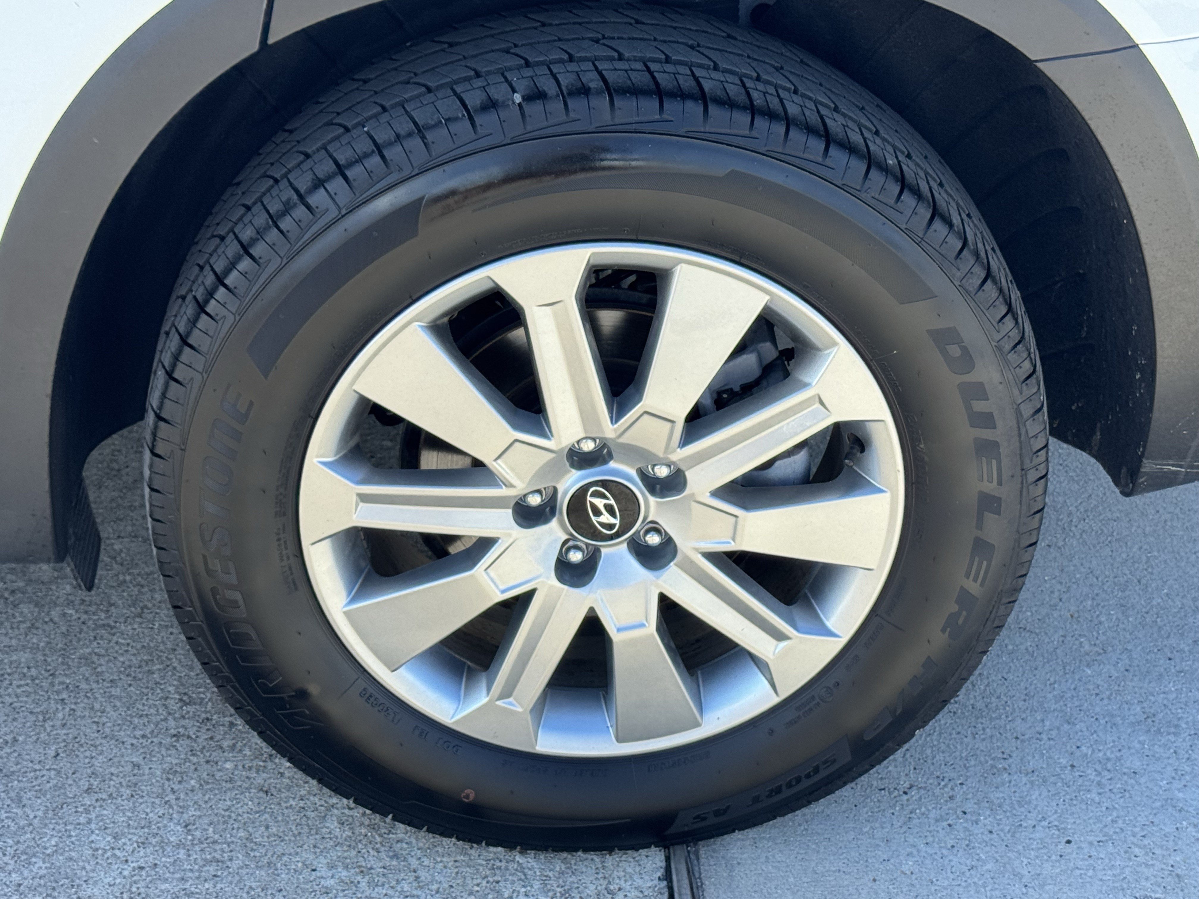 Used 2025 Hyundai Palisade SE FWD image 9