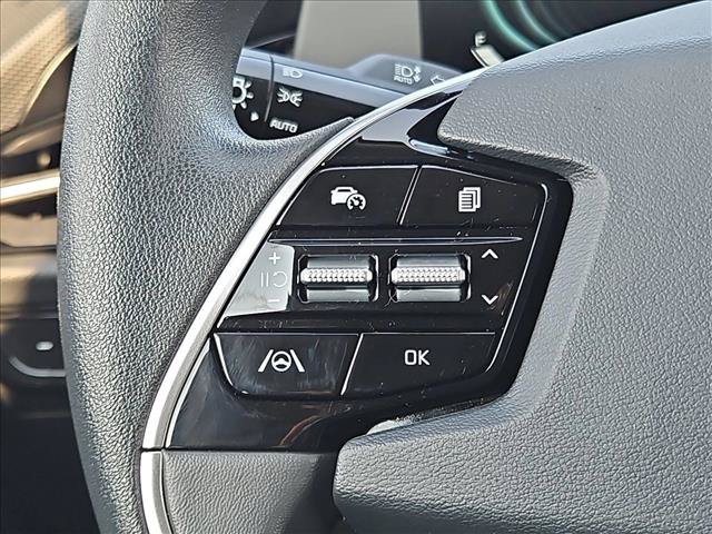 Used 2025 Kia Niro LX FWD image 14