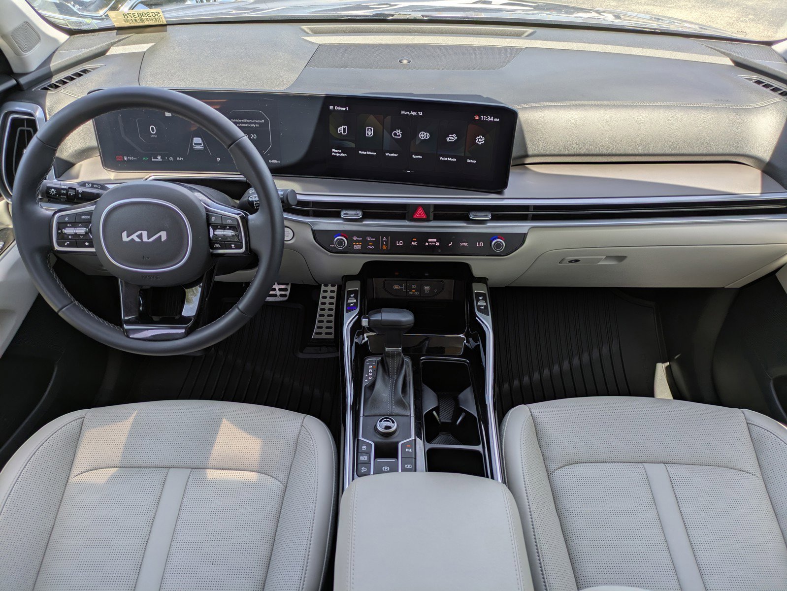 Certified 2025 Kia Sorento SX image 13