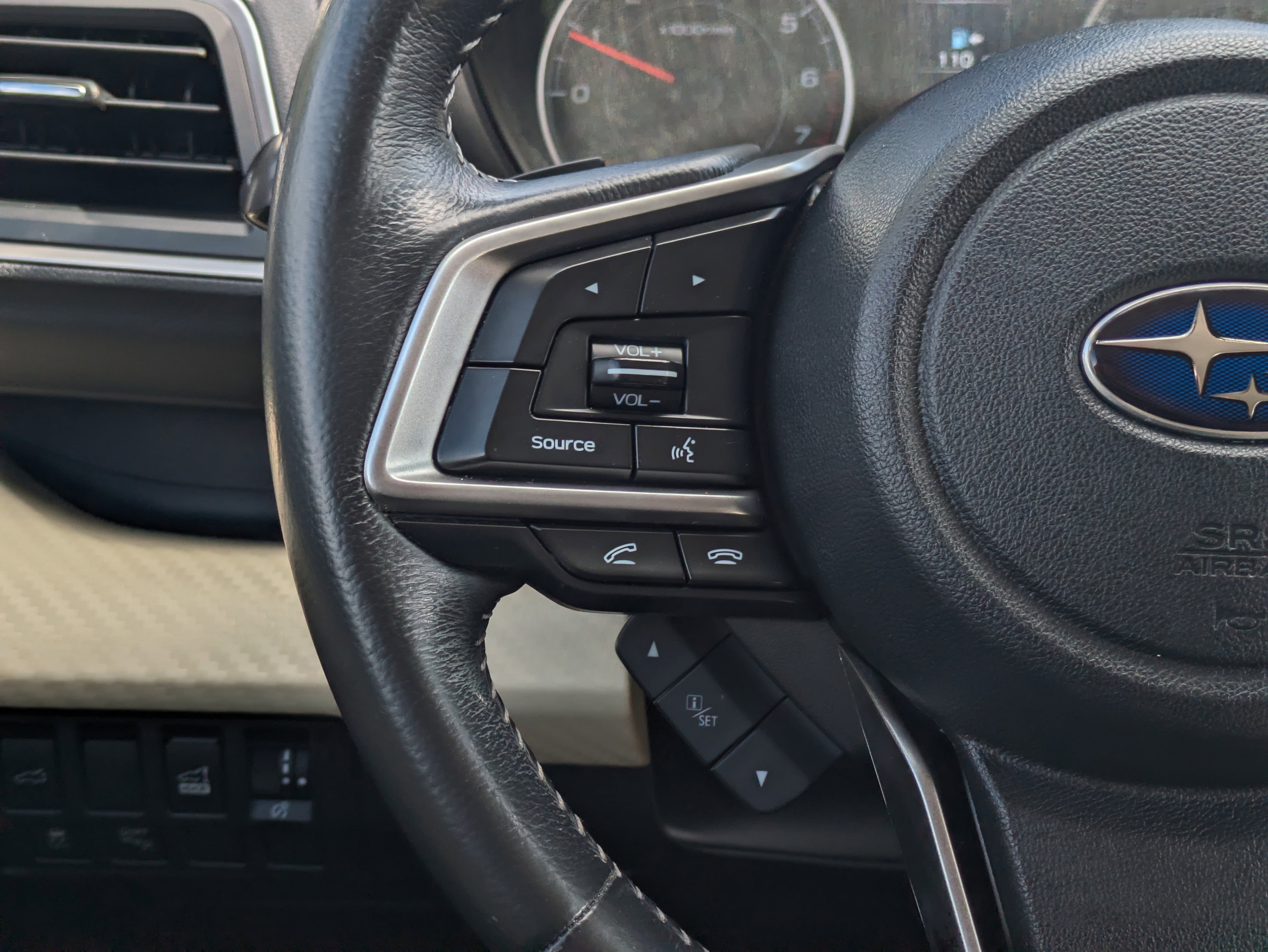 Used 2019 Subaru Ascent Premium image 26