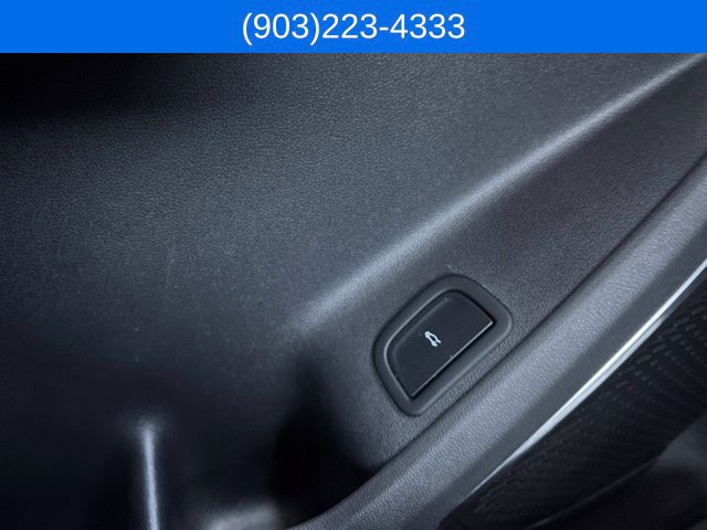 Used 2026 Chevrolet Traverse RS w/ LPO, Floor Liner Package FWD image 22