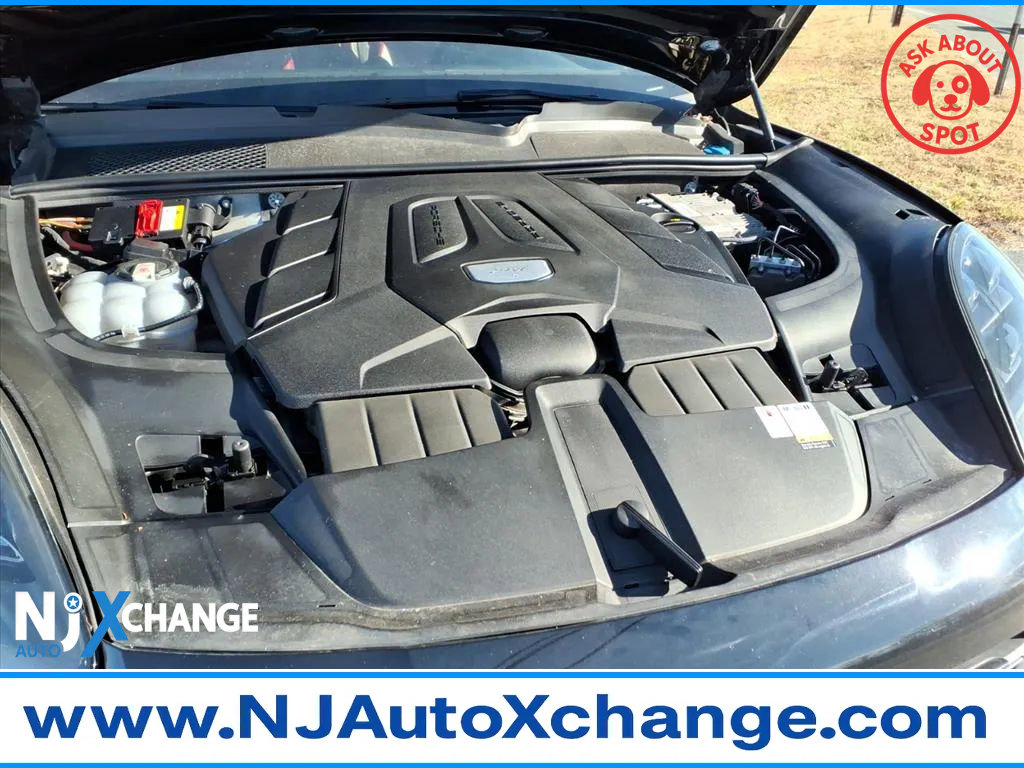 Used 2021 Porsche Cayenne S image 28