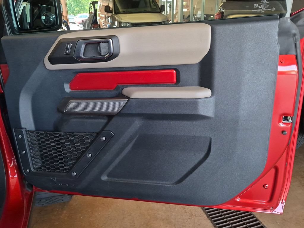 Used 2023 Ford Bronco Wildtrak AWD/4WD image 21
