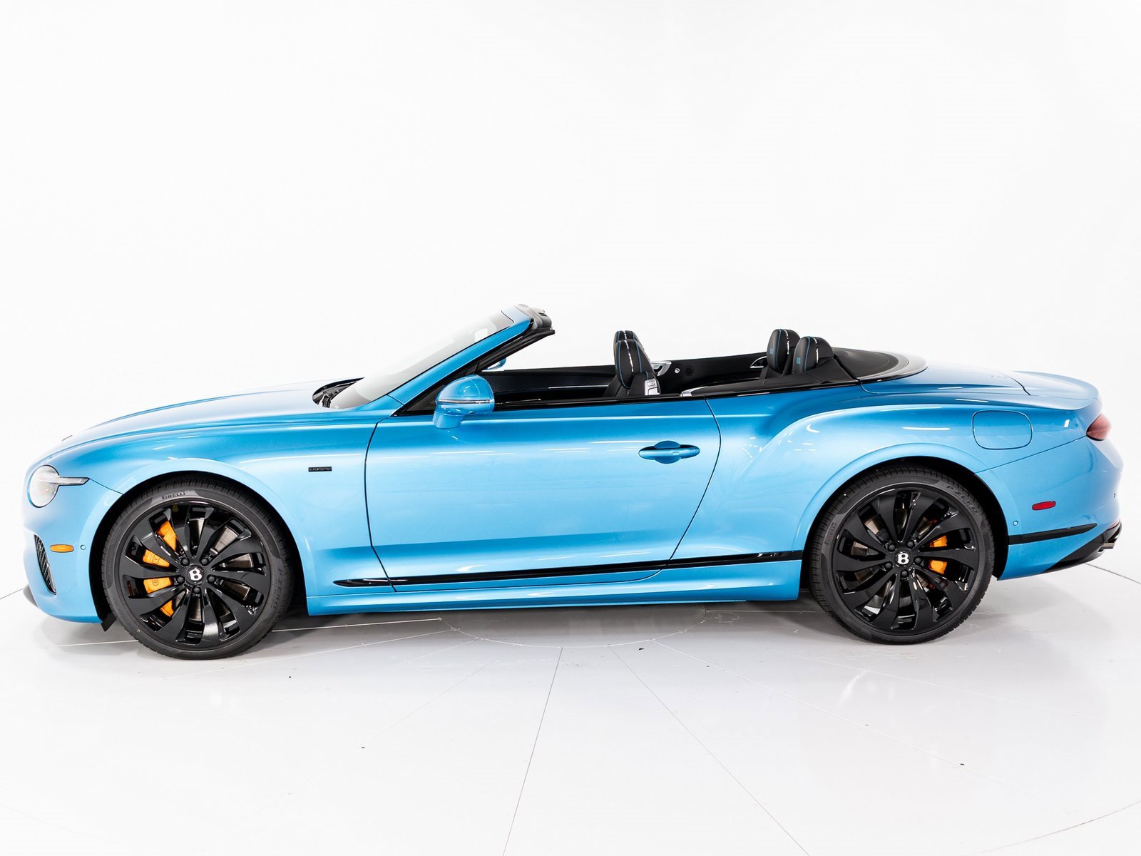 New 2025 Bentley Continental GTC image 11