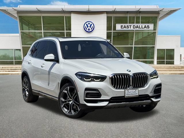 Used 2022 BMW X5 xDrive40i w/ Premium Package AWD/4WD image 1