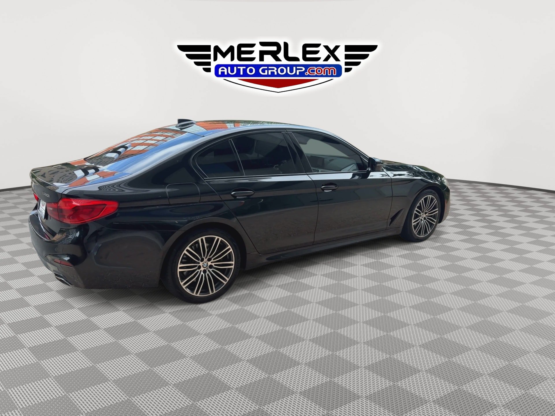 Used 2019 BMW 540i xDrive w/ M Sport Package AWD/4WD image 8