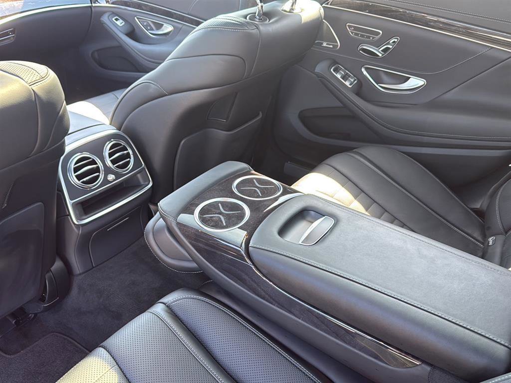 Used 2019 Mercedes-Benz S 560 Sedan image 26