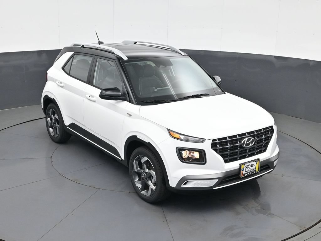 New 2026 Hyundai Venue SEL FWD image 15
