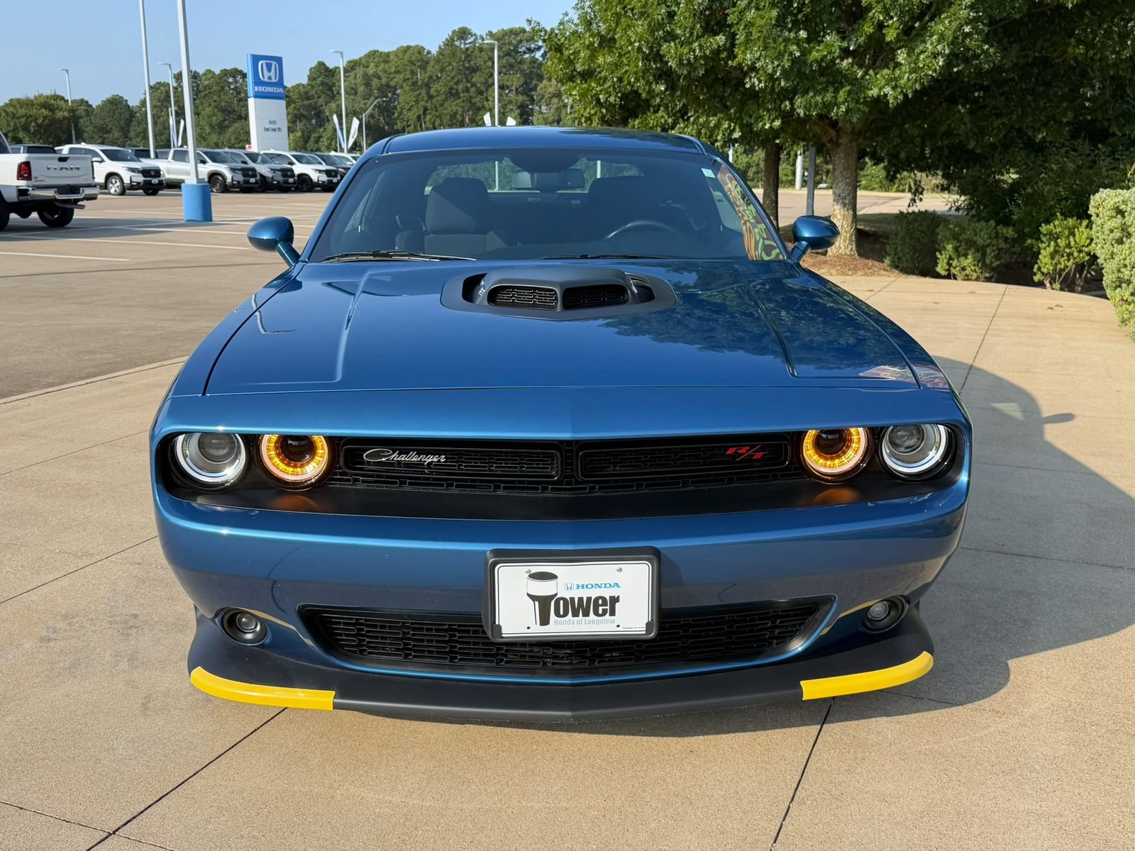 Used 2022 Dodge Challenger R/T w/ Shaker Package RWD video 2