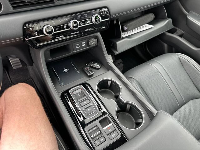 Used 2024 Honda Pilot Elite image 15