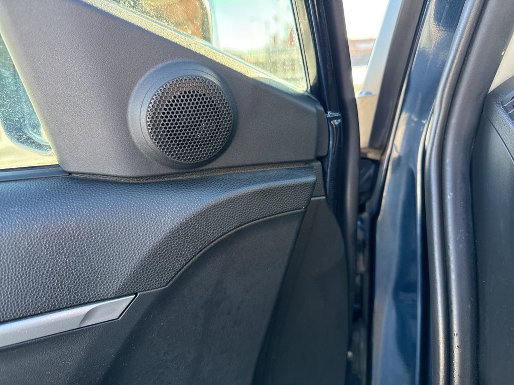 Used 2015 MAZDA MAZDA5 Touring image 29