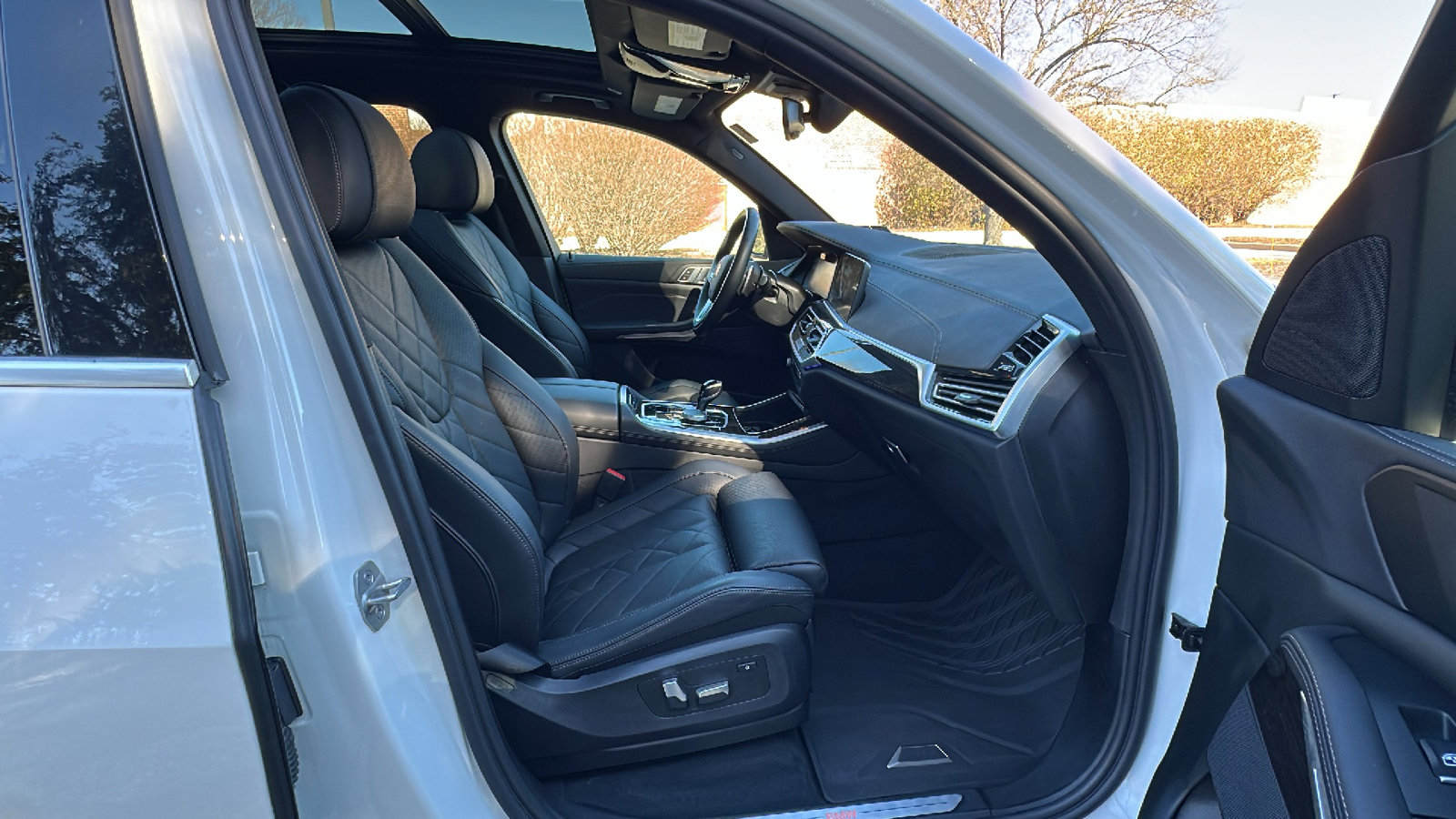 Used 2023 BMW X5 xDrive40i image 24