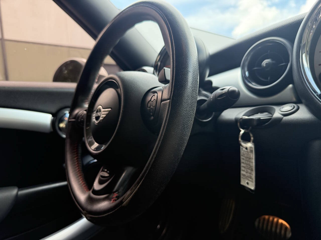 Used 2013 MINI Cooper Roadster S FWD image 38
