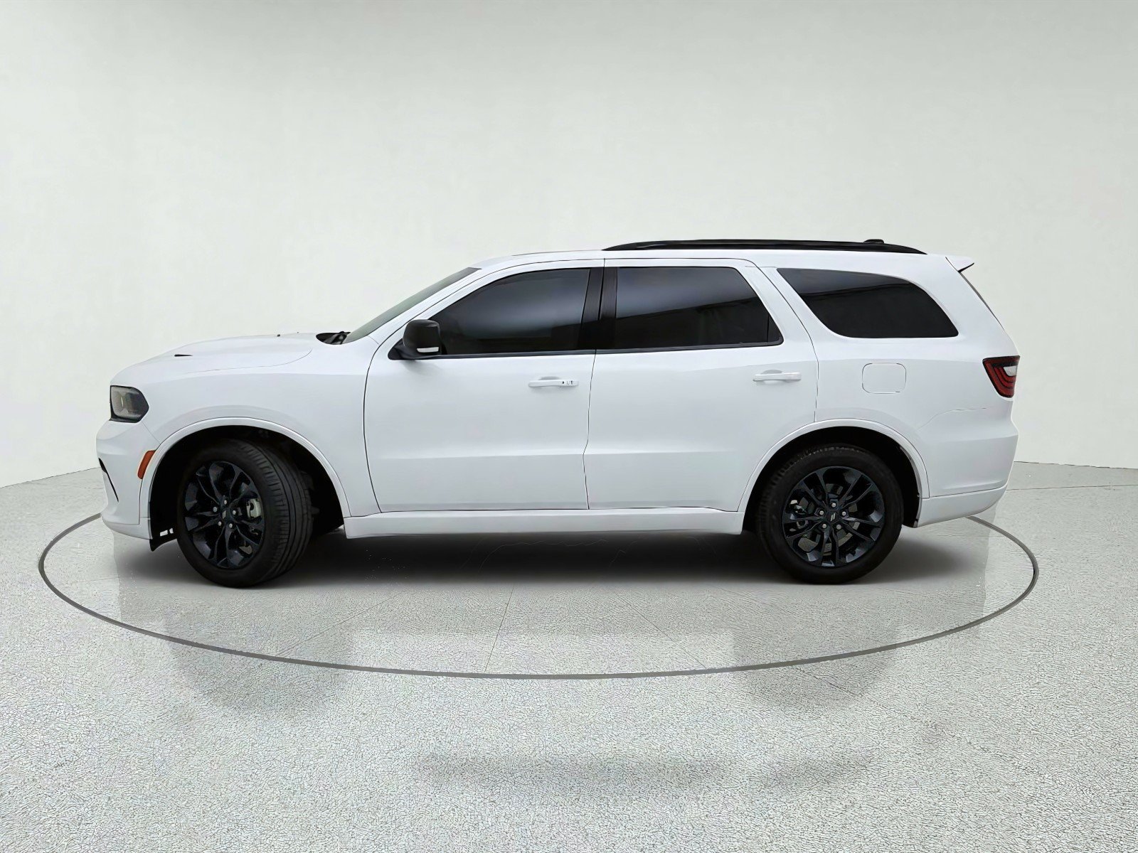 Used 2024 Dodge Durango GT RWD image 14