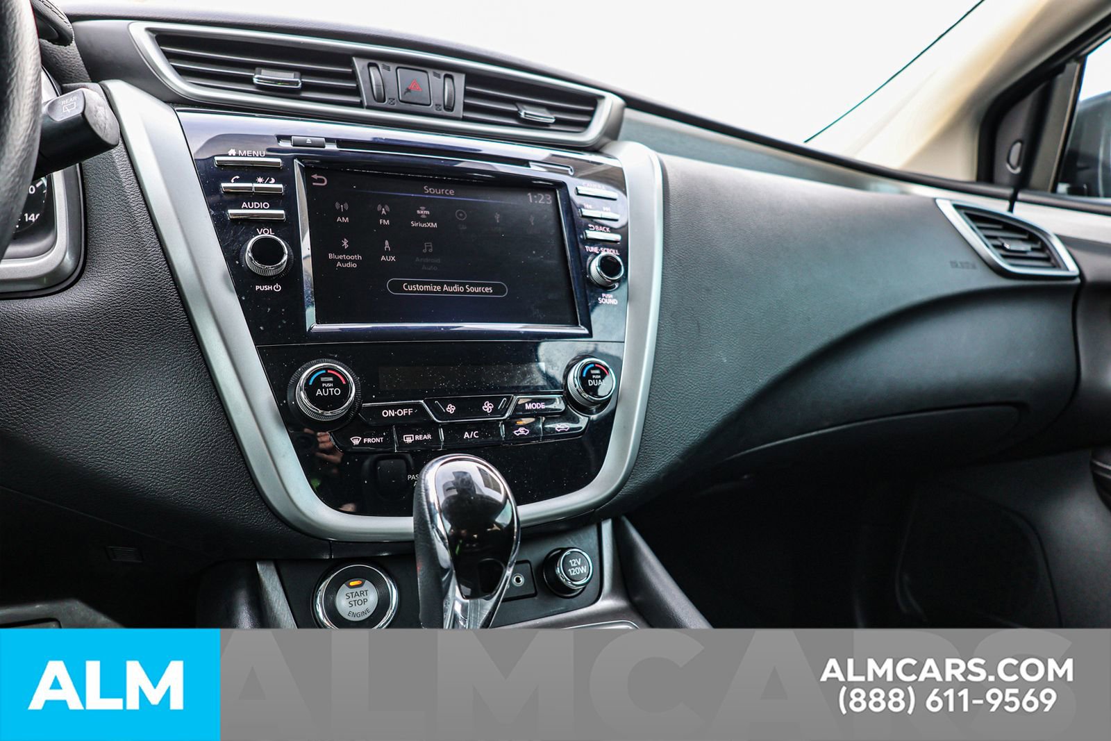 Used 2021 Nissan Murano SV image 32