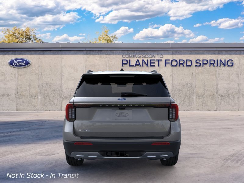 New 2026 Ford Explorer Active RWD image 6