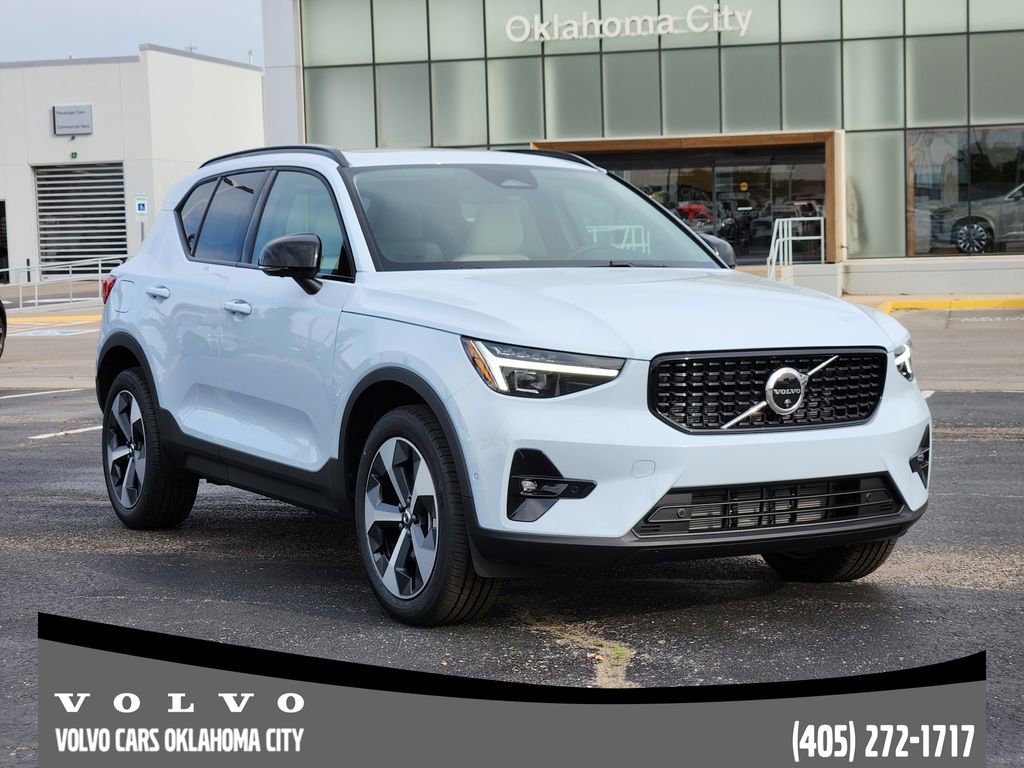 New 2026 Volvo XC40 B5 Plus w/ Protection Package Premier image 2