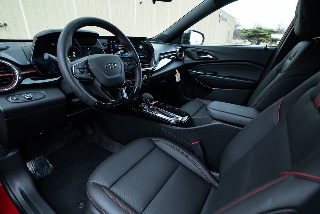 New 2026 Chevrolet Trax RS image 12