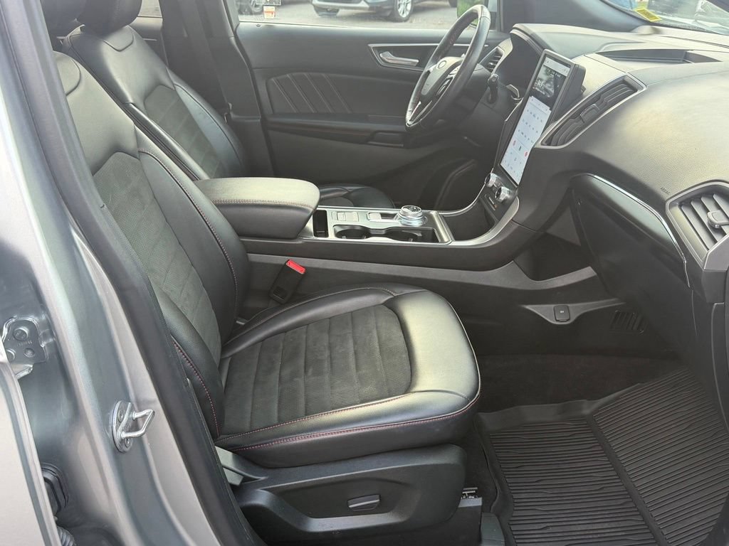 Used 2022 Ford Edge ST-Line AWD/4WD image 30