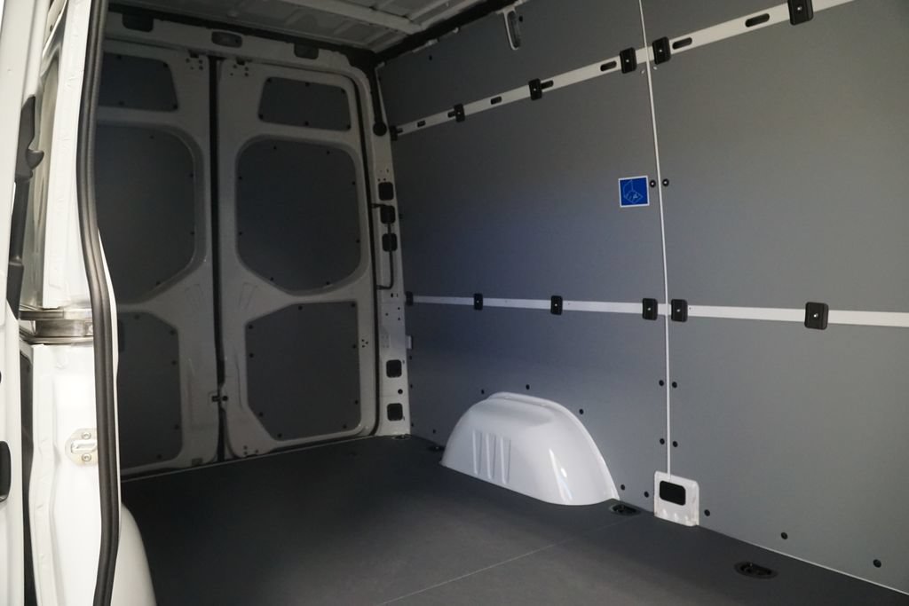 New 2026 Mercedes-Benz Sprinter 2500 image 11
