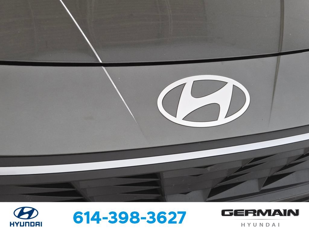 Certified 2026 Hyundai Elantra SE FWD image 14