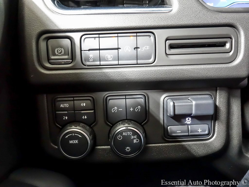 Used 2022 Chevrolet Tahoe LT w/ LT Signature Package image 22