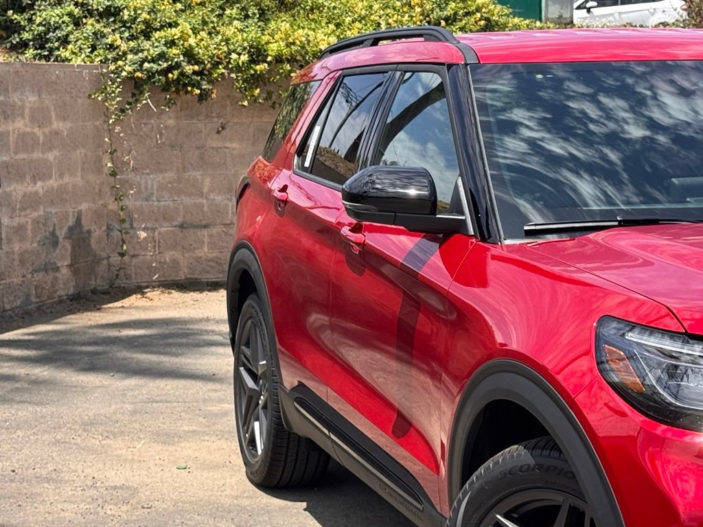 New 2026 Ford Explorer ST AWD/4WD image 5