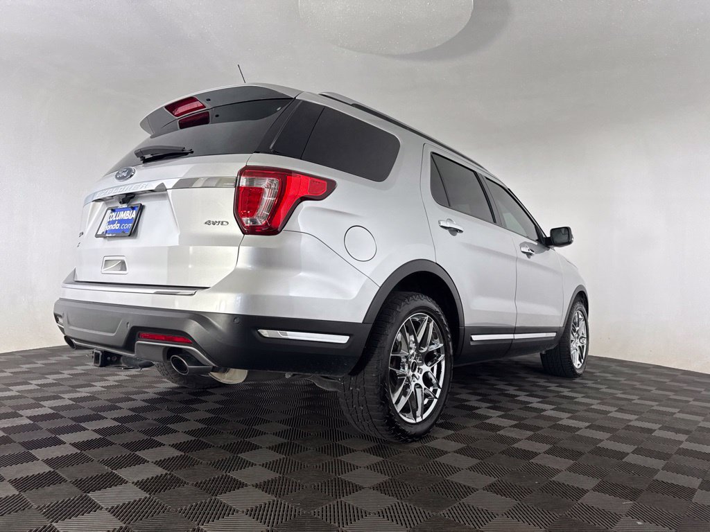 Used 2018 Ford Explorer Limited AWD/4WD image 9