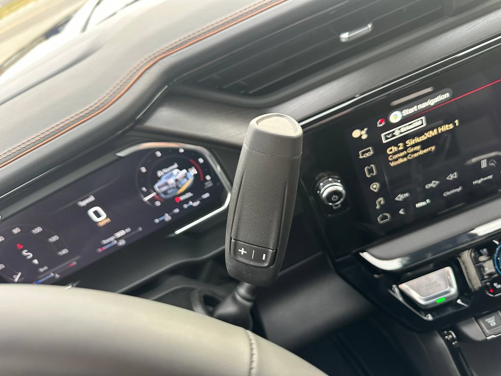 New 2026 GMC Sierra 2500 AT4 w/ AT4 Premium Plus Package AWD/4WD image 39