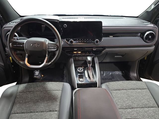 Used 2023 Chevrolet Colorado Z71 w/ Z71 Convenience Package 2 image 13