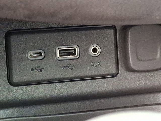 Used 2022 Chevrolet Equinox LT image 22