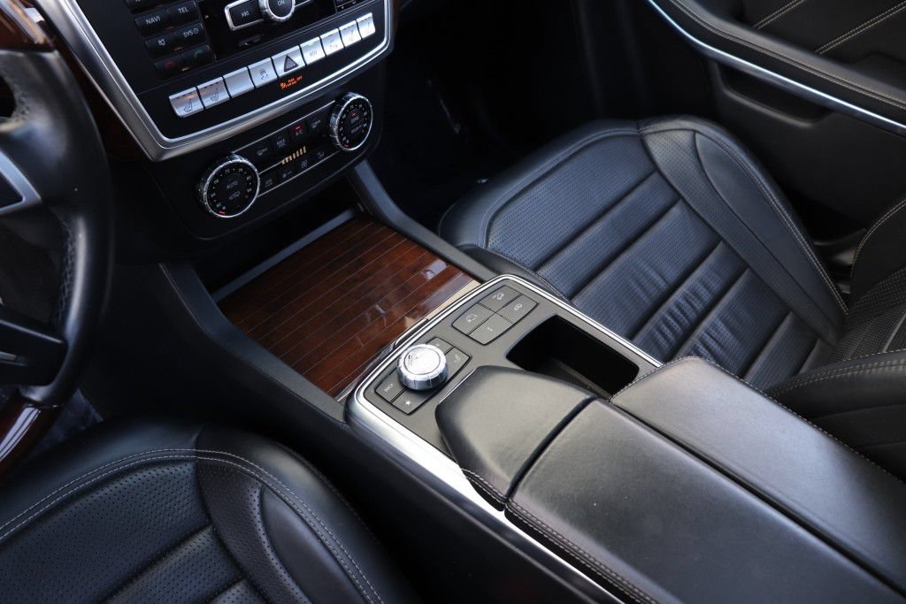 Used 2014 Mercedes-Benz GL 63 AMG 4MATIC image 60