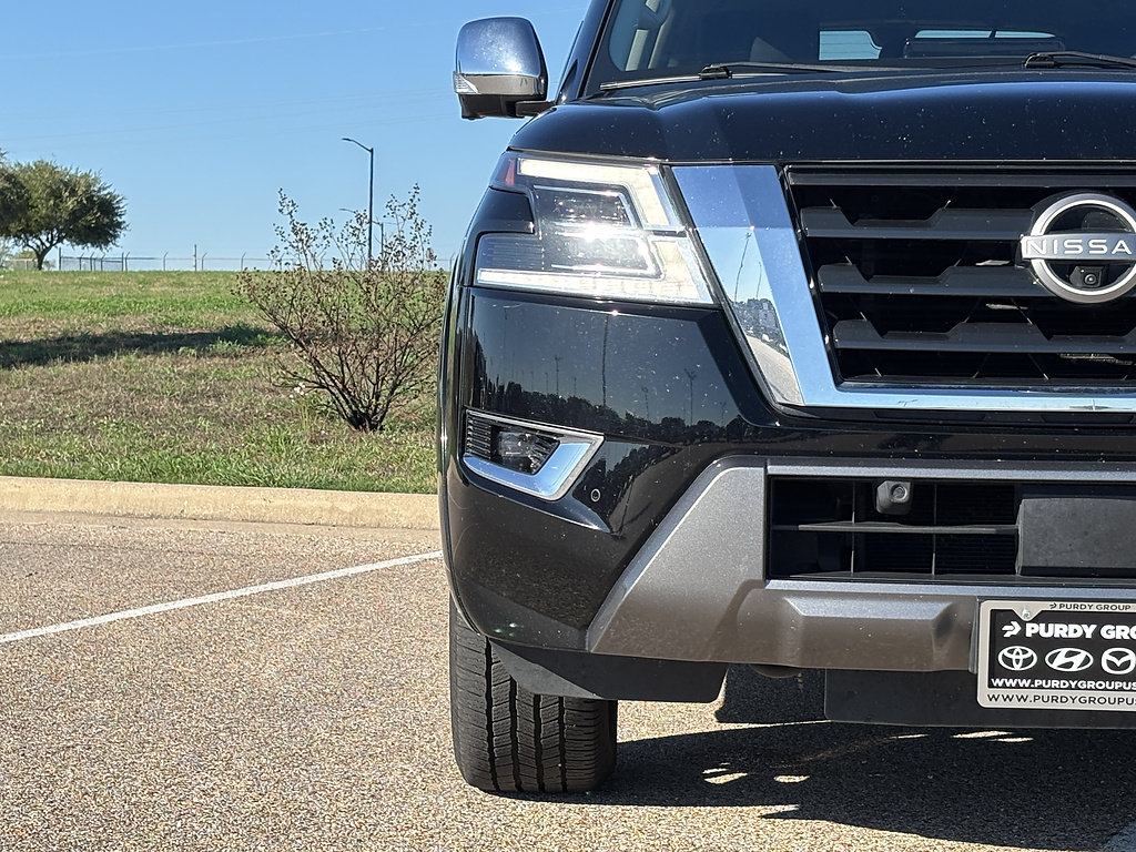 Used 2021 Nissan Armada Platinum RWD image 4