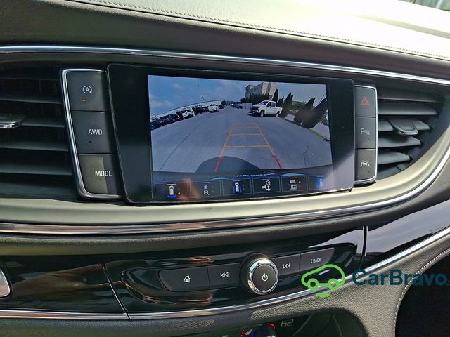 Certified 2024 Buick Enclave Avenir w/ Trailering Package, 5000 lbs. AWD/4WD image 18