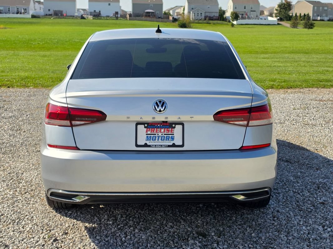 Used 2020 Volkswagen Passat 2.0T SE FWD image 6