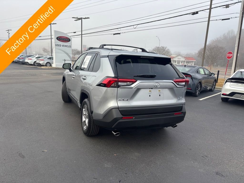 Used 2025 Toyota RAV4 XLE image 3