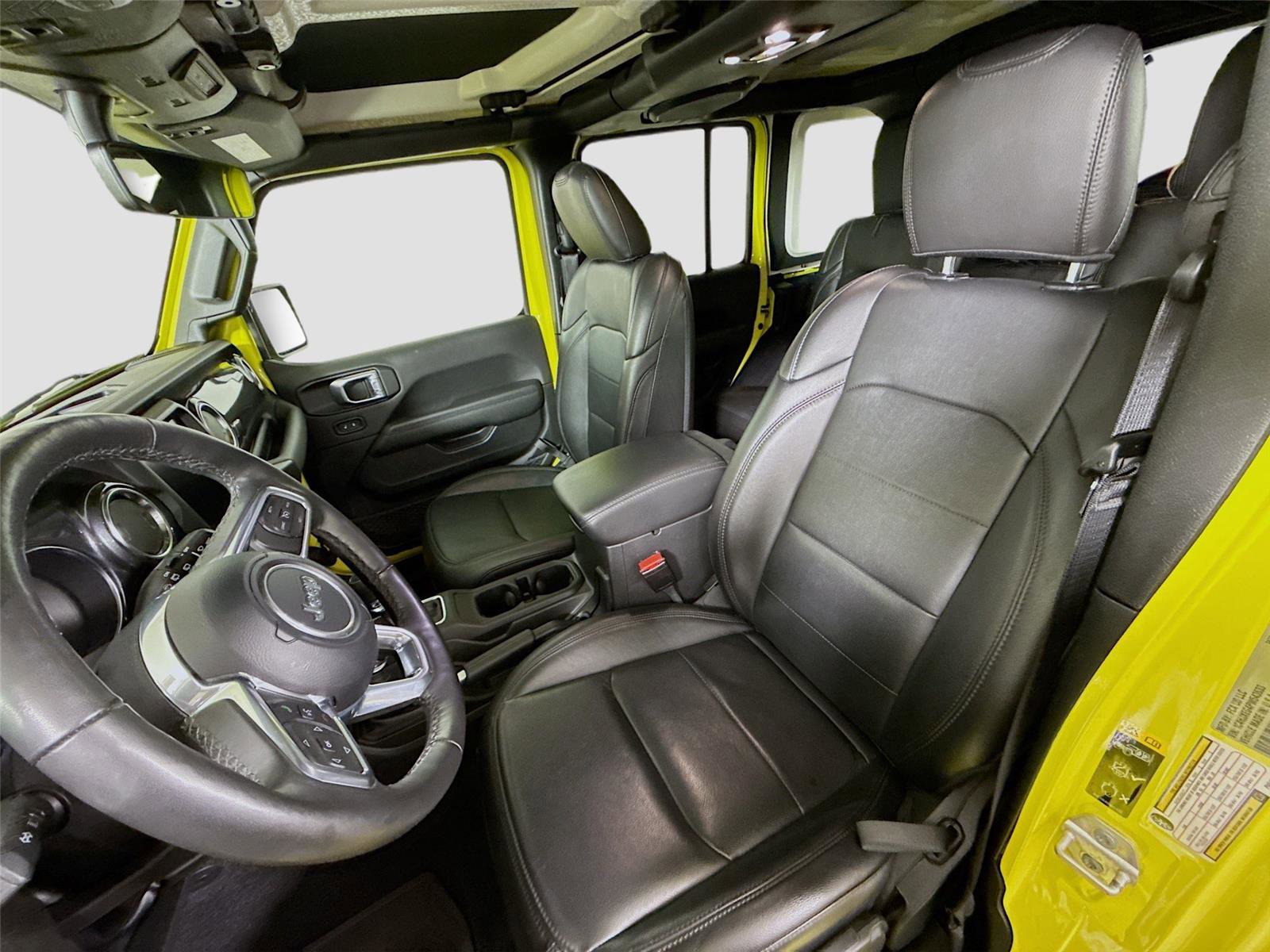 Used 2023 Jeep Wrangler Unlimited Sahara image 15