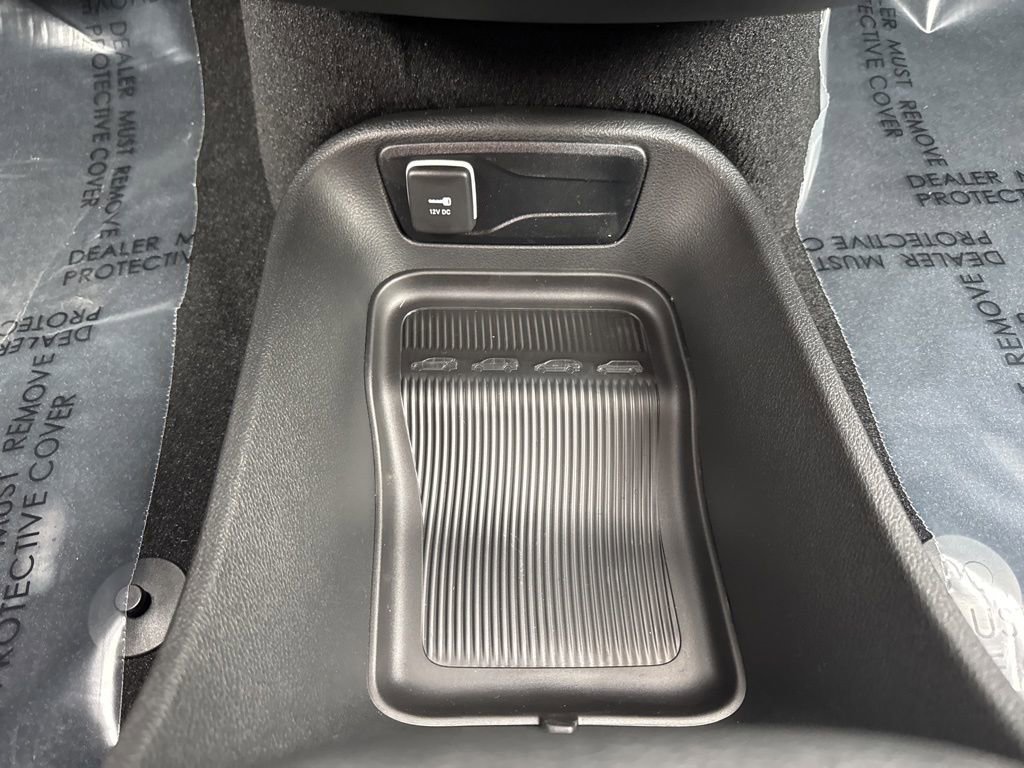 New 2026 Chrysler Pacifica Select image 18