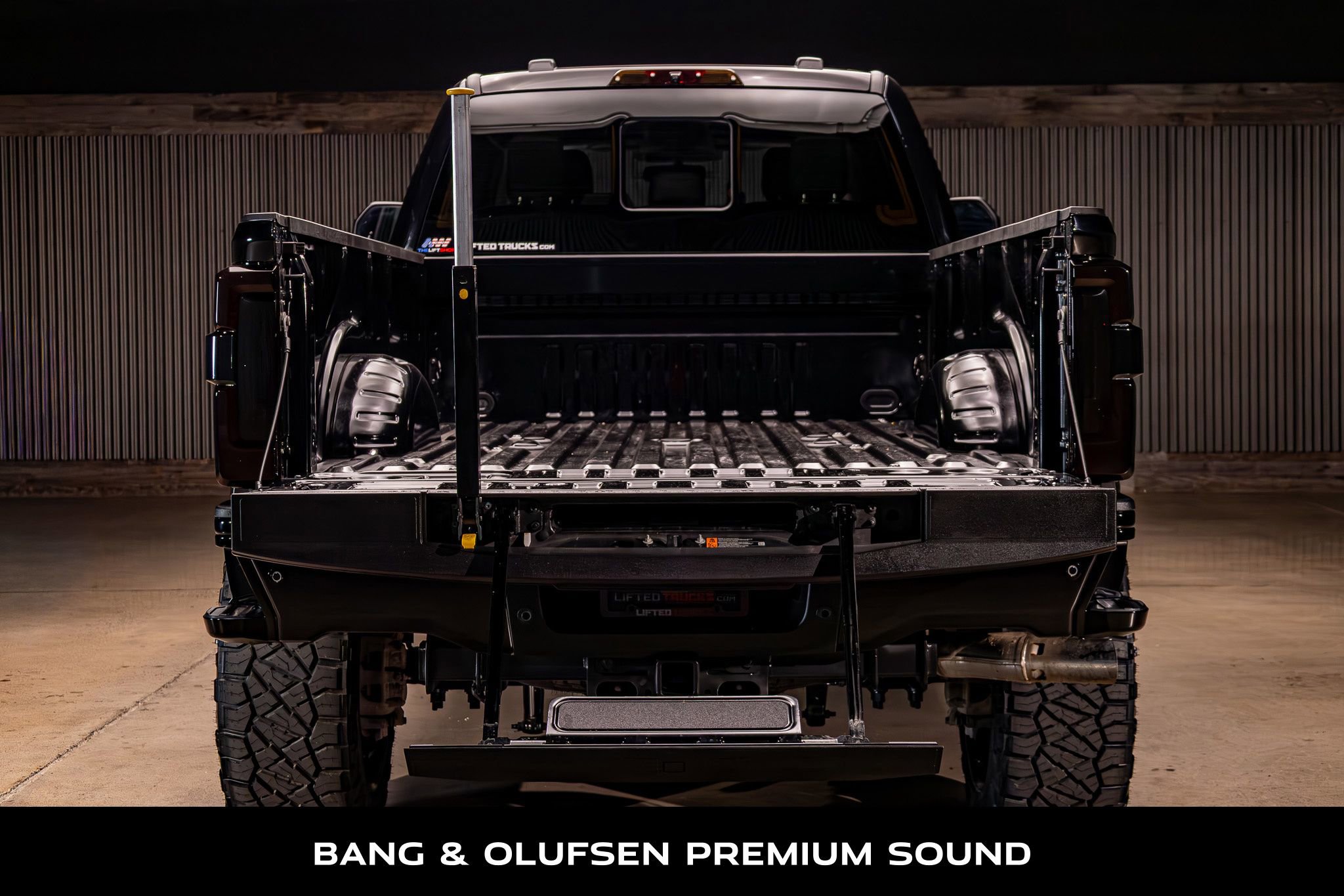 Used 2026 Ford F350 Platinum w/ Platinum Plus Package image 9