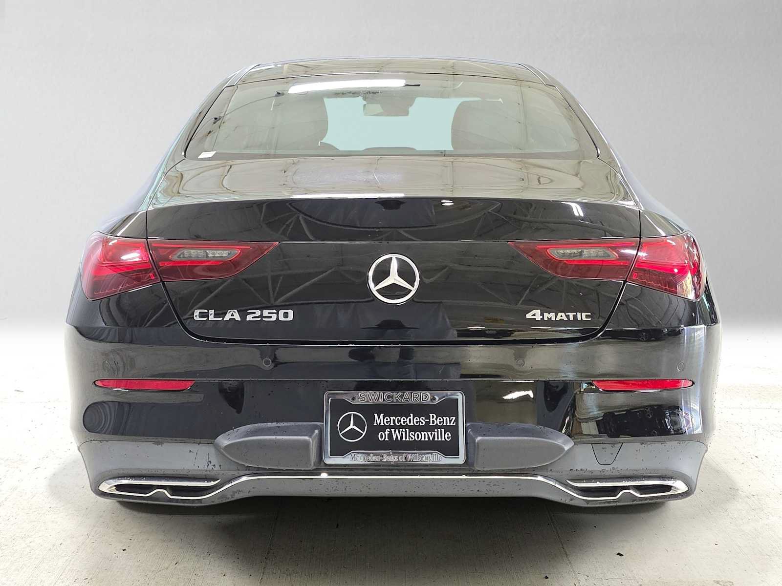 Used 2025 Mercedes-Benz CLA 250 4MATIC image 4