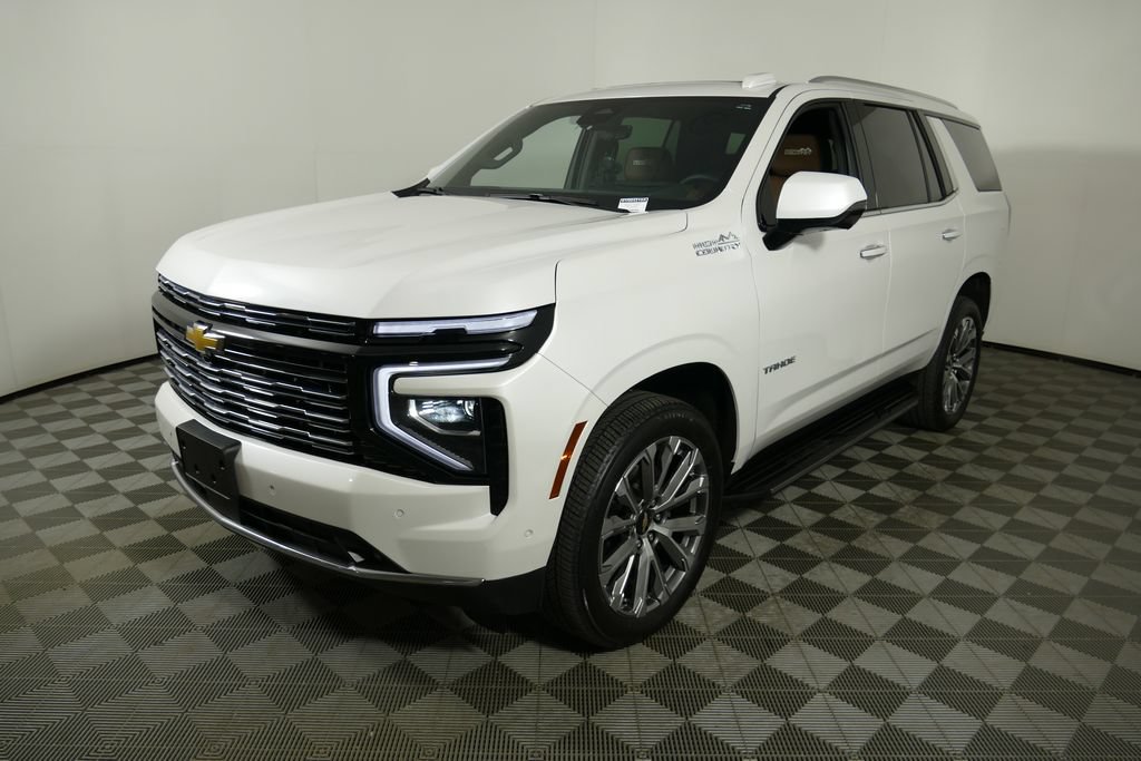Used 2025 Chevrolet Tahoe High Country w/ Sun And Tow Package AWD/4WD image 7